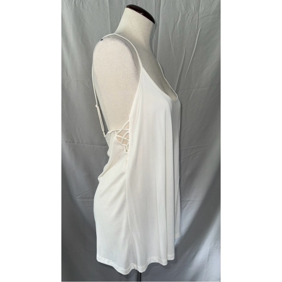 Silence + Noise Tank Top - Picture 2 of 6